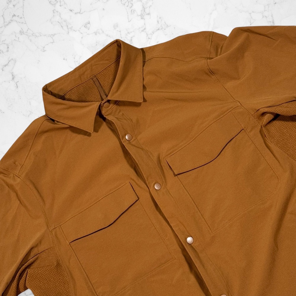 Lululemon Mens LS Double Pocket Overshirt Copper Brown Grid Texture Snap Front M